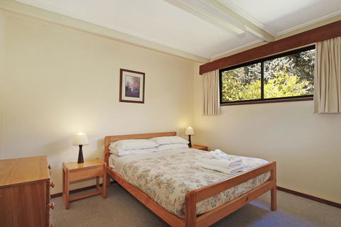 Warrina - Over Looking Ovens River - Accommodation Gladstone 2