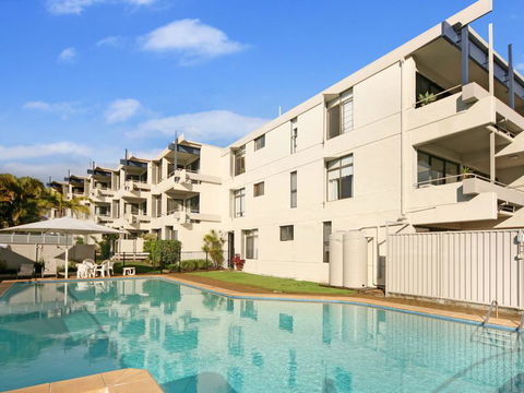 Warroo Apartments - Accommodation Gladstone 2