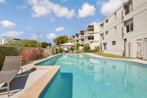 Warroo15 - Accommodation Gladstone 1