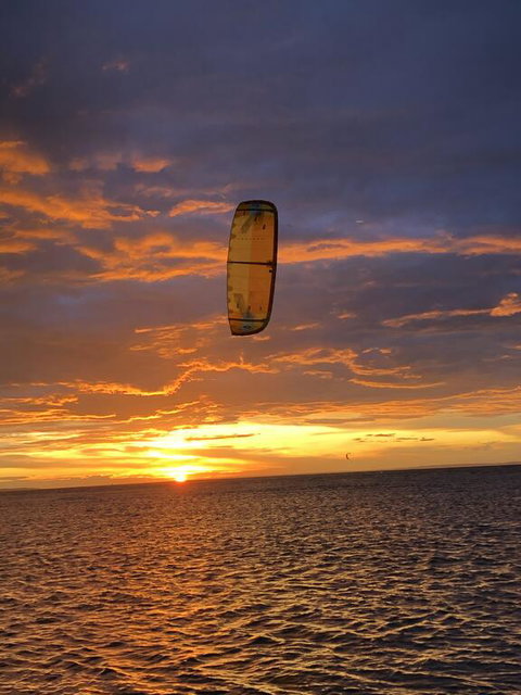 Water Edge Sensation - Accommodation Gladstone 2