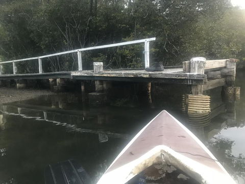 Water Side House With A Jetty - Accommodation Gladstone 0
