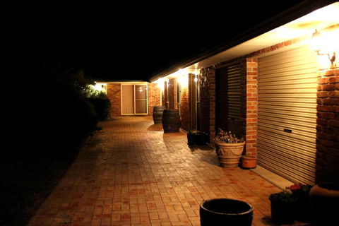 Waterfall Way Farmstay - Accommodation Gladstone 1