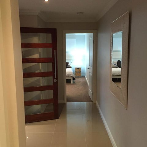 Waterfront Dream Vincentia - Accommodation Gladstone 3