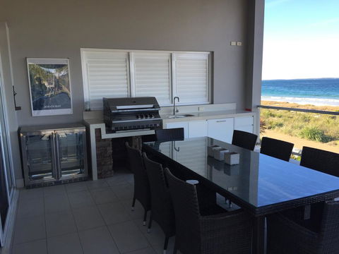 Waterfront Dream Vincentia - Accommodation Gladstone 1