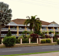 Waterfront Terraces - Accommodation Gladstone