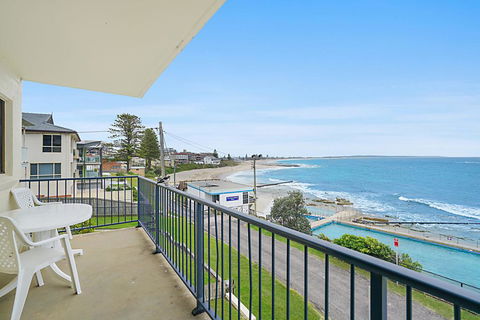 Waterfront Unit, Unit 2 - Accommodation Gladstone 1
