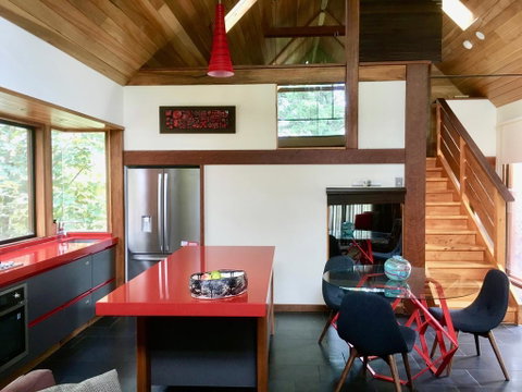 Waterhouse - Accommodation Gladstone 2