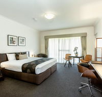 Blazing Stump Motel  Suites - Accommodation Gladstone
