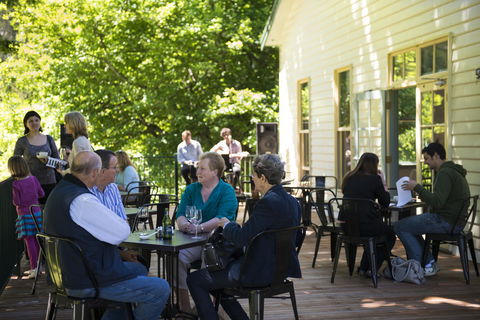 Oscar\'s On The Yarra - Accommodation Gladstone 10