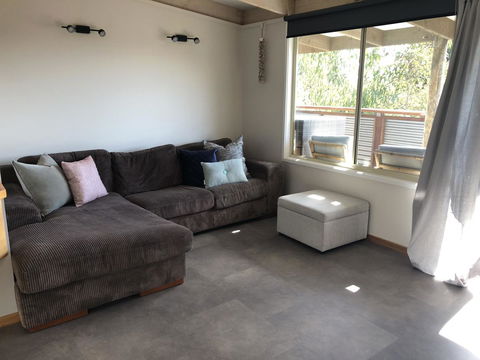 The PC Cottage - Accommodation Gladstone 22