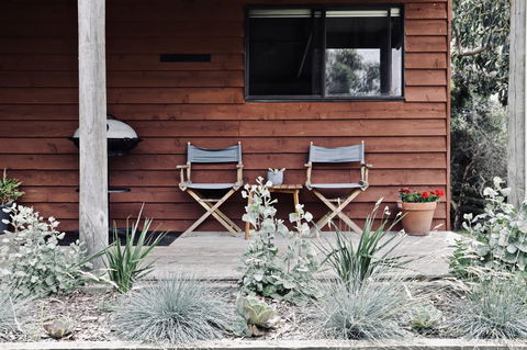 Red Ceder Cottage - Great Ocean Road - Port Campbell - Accommodation Gladstone 1