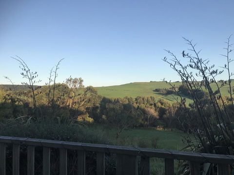 Hillâ€™s Creek Holiday Home - Accommodation Gladstone 16