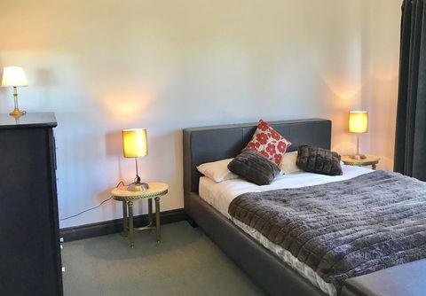 Hillâ€™s Creek Holiday Home - Accommodation Gladstone 10