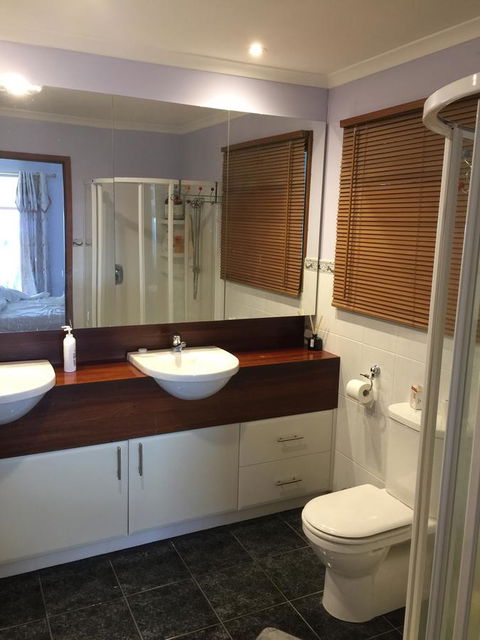 The Dan - Accommodation Gladstone 1