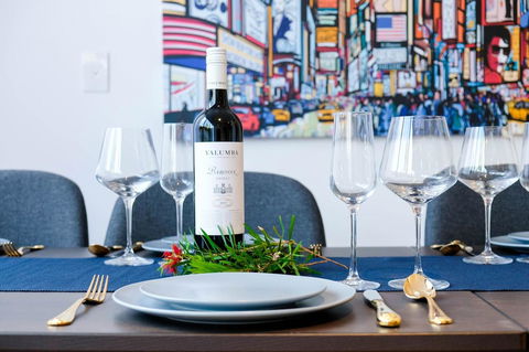South Melbourne Short-stay Apartment - Accommodation Gladstone 10