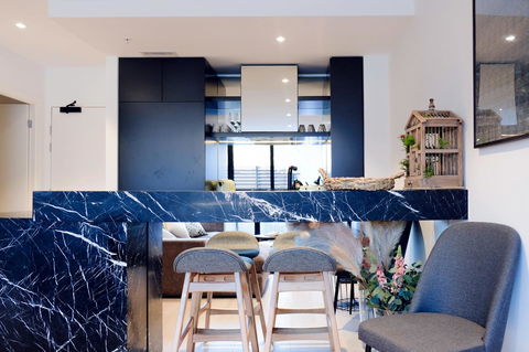 South Melbourne Short-stay Apartment - Accommodation Gladstone 4