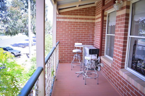Turner Terrace - Accommodation Gladstone 3