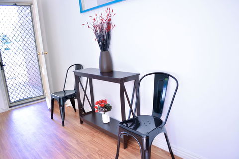 Turner Terrace - Accommodation Gladstone 10