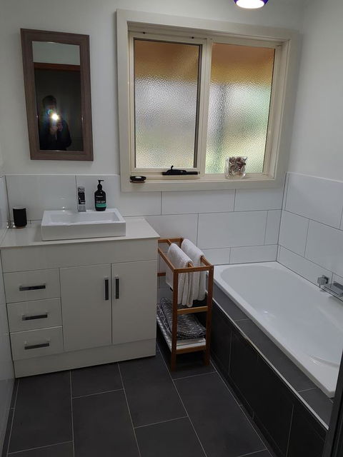 Wahroonga - Accommodation Gladstone 4