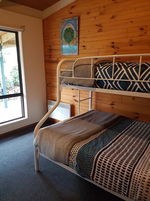 Wahroonga - Accommodation Gladstone 9