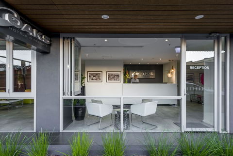 Oaks Melbourne South Yarra Suites - Accommodation Gladstone 3
