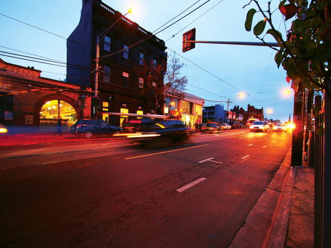 Oaks Melbourne South Yarra Suites - Accommodation Gladstone 1