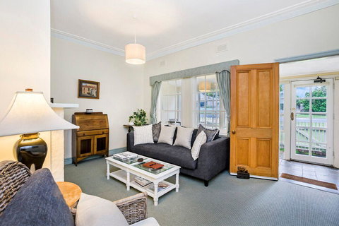 Edge17 Port Fairy Wharf - Accommodation Gladstone 1