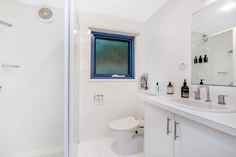 Edge17 Port Fairy Wharf - Accommodation Gladstone 11