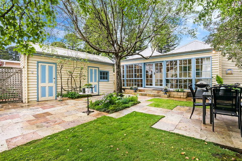 Edge17 Port Fairy Wharf - Accommodation Gladstone 2
