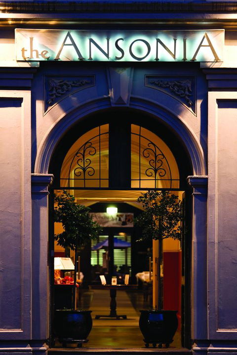 Ansonia On Lydiard - Accommodation Gladstone 0