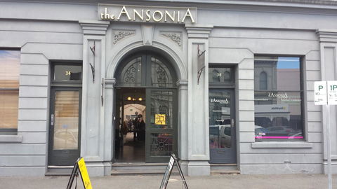Ansonia On Lydiard - Accommodation Gladstone 7