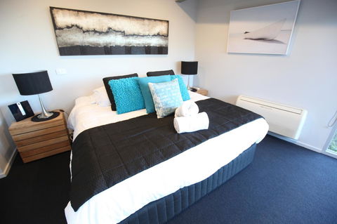 Lorne Luxury - Accommodation Gladstone 3