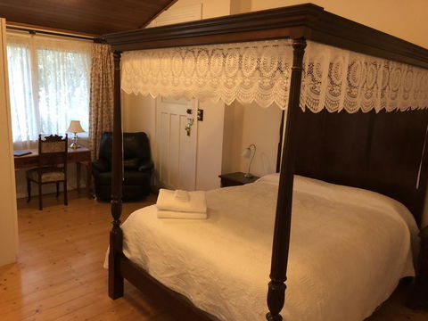 Lorelei Bed & Breakfast - Accommodation Gladstone 15