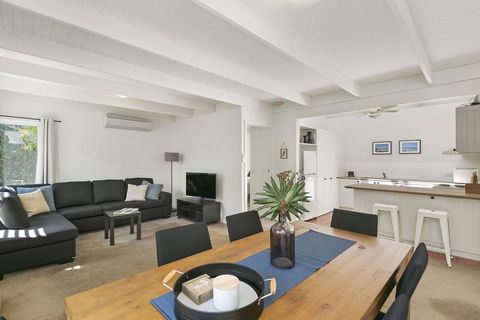Mysa Anglesea Sleeps 7 WiFi SmartTV Cafes Shops - Accommodation Gladstone 4