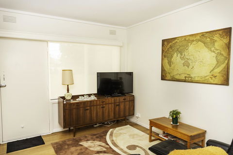 Bacchus Centro - Accommodation Gladstone 5
