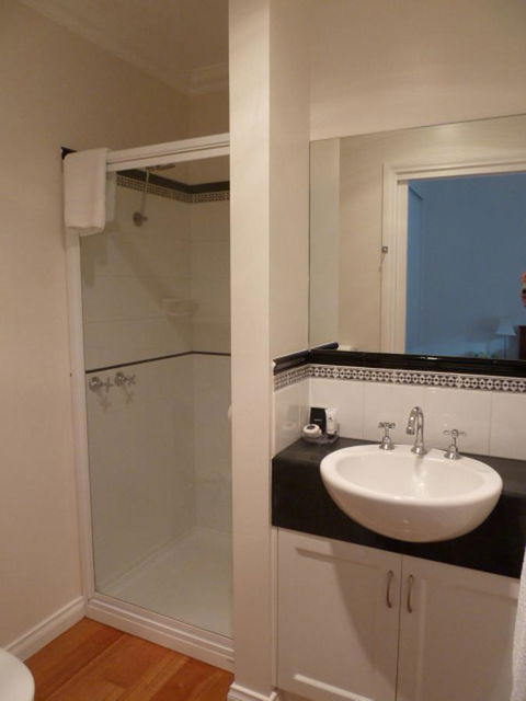 Beechwood Apartment - Accommodation Gladstone 8