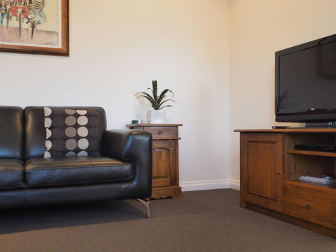 Beechwood Apartment - Accommodation Gladstone 16