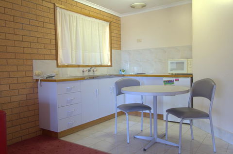 Blue Whale Motor Inn & Apartments - Accommodation Gladstone 31
