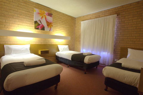 Blue Whale Motor Inn & Apartments - Accommodation Gladstone 21