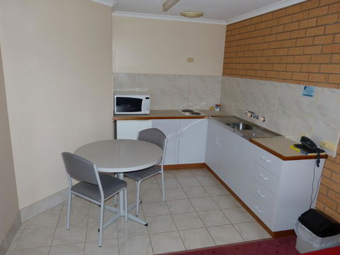 Blue Whale Motor Inn & Apartments - Accommodation Gladstone 27