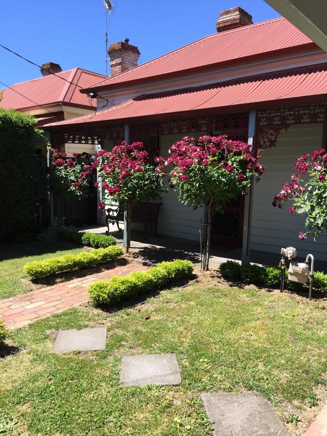 Lyal VIC Accommodation Gladstone