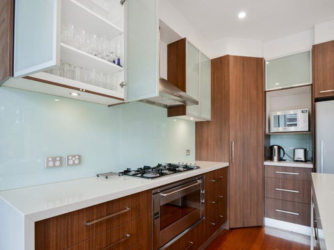 Boutique Stays - Maple On Kent - Accommodation Gladstone 6