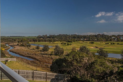 Saltwater Breeze Retreat - Accommodation Gladstone 20