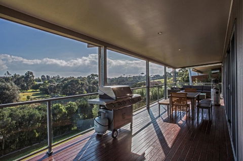 Saltwater Breeze Retreat - Accommodation Gladstone 25