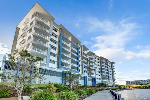 Aquarius Kawana - Accommodation Gladstone 1