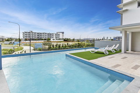 Aquarius Kawana - Accommodation Gladstone 0