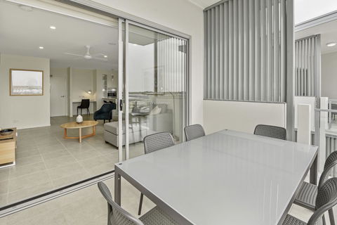 Aquarius Kawana - Accommodation Gladstone 8