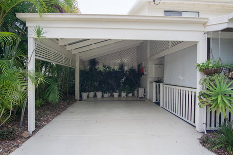 Debbie\'s Place - Accommodation Gladstone 24