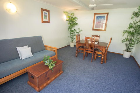 Debbie\'s Place - Accommodation Gladstone 39