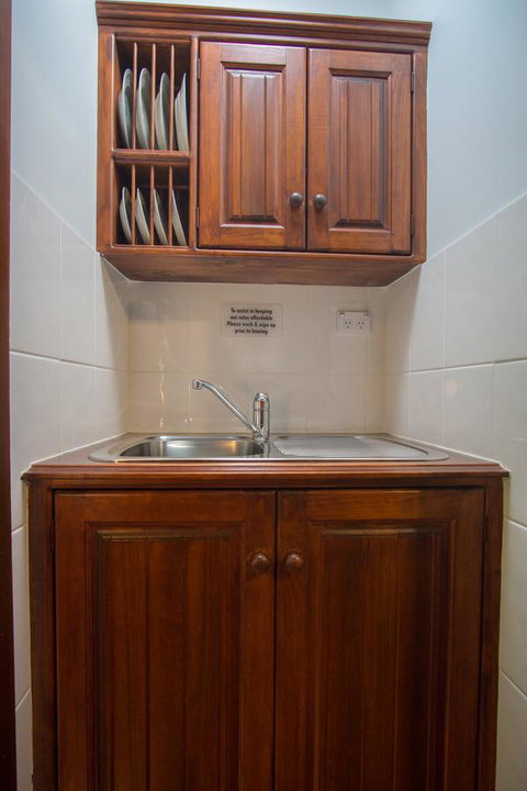 Debbie\'s Place - Accommodation Gladstone 36